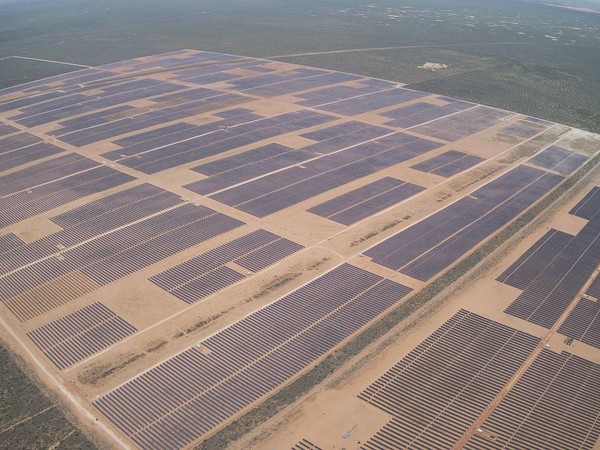 한화에너지(174파워글로벌)가 개발해 운영 중인 미국 텍사스주 태양광발전소 전경.