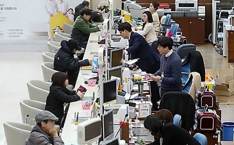 서울의 한 시중은행 영업점 모습. 사진/연합뉴스