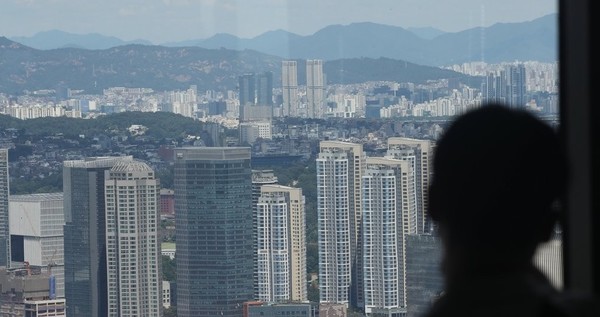 서울 시내 아파트 전경. 사진/연합뉴스