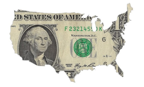 국제 신용평가사 피치가 미국의 신용등급을 AAA에서 AA+로 한 단계 하향 조정하고 등급 전망을 기존 '부정적 관찰 대상'에서 '안정적'으로 변경했다. 사진/pixabay