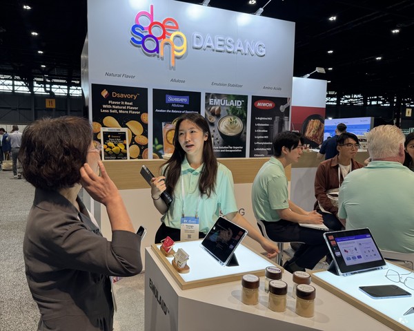 대상이 세계 최대 글로벌 식품기술 박람회 'IFT 2025'에서 자사의 제품을 소개하고 있다. 사진/대상