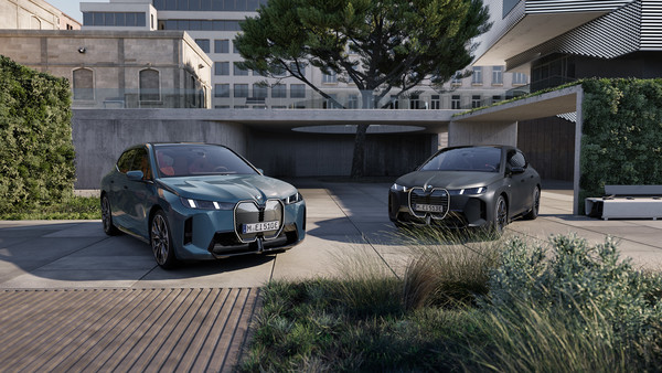 BMW 그룹 코리아가 오는 7월 21일부터 연말까지 BMW와 MINI의 모든 순수전기차를 대상으로 'BMW·MINI 전기차 무상 안전점검 캠페인'을 실시한다. 사진/BMW 그룹 코리아