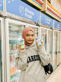 롯데칠성음료는 탄산 음료 밀키스가 인도네시아 편의점 체인 인도마렛(Indomaret)에 입점했다고 22일 밝혔다. 사진/롯데칠성음료