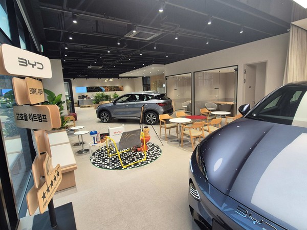 BYD코리아가 인천 서구 봉오대로에 BYD Auto 인천 서해구 전시장을 신규 오픈하며 수도권 서부 지역 고객의 브랜드 접근성 향상에 속도를 낸다. 사진/BYD코리아