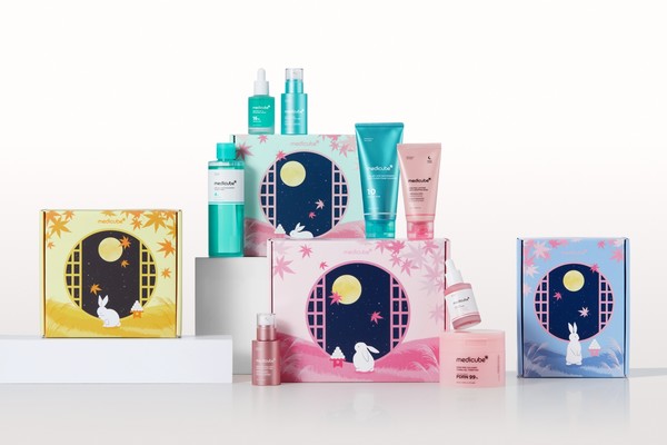  메디큐브 큐텐 재팬 ‘달빛 스킨케어 세트’ 제품 이미지. 사진/에이피알