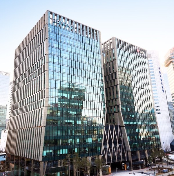 금호석유화학 본사 전경