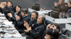 민간 주도 우주시대...매년 발사한다 - 뉴스 썸네일 이미지