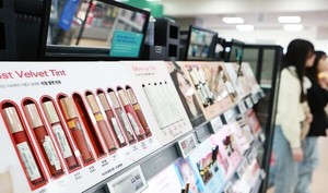 수출 선도 K-뷰티·패션 제품 총집결 'K-브랜드 글로우 위크' 성수서 개... - 뉴스 썸네일 이미지