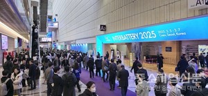 [인터배터리 2026] 사전 등록 4000명 구직 열기...'배터리잡페어 2026' 개최 - 뉴스 썸네일 이미지