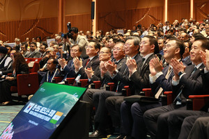 韓, 14억 인도와 석유·車·조선 등 20건 MOU - 뉴스 썸네일 이미지