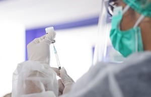 K-바이오 기술수출 늘었는데 웃는 기업 줄었다 - 뉴스 썸네일 이미지